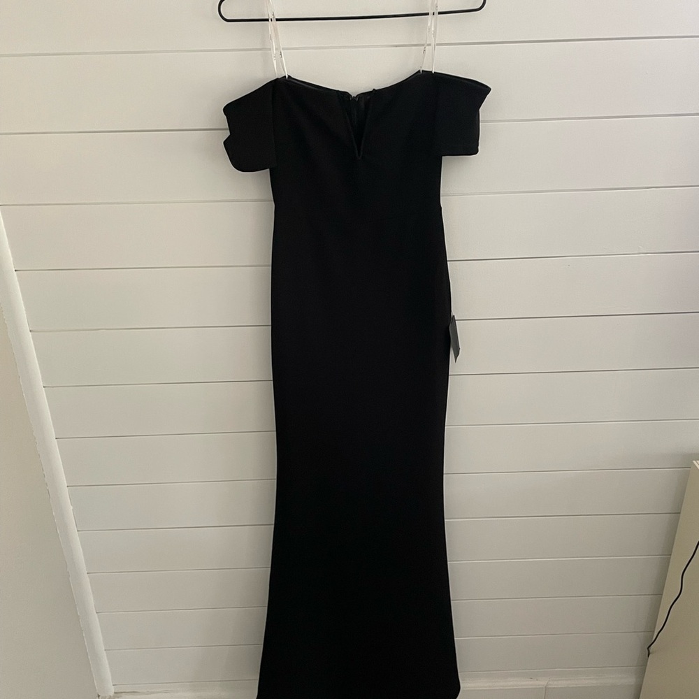 Lulu's Classic Black Strapless Dress